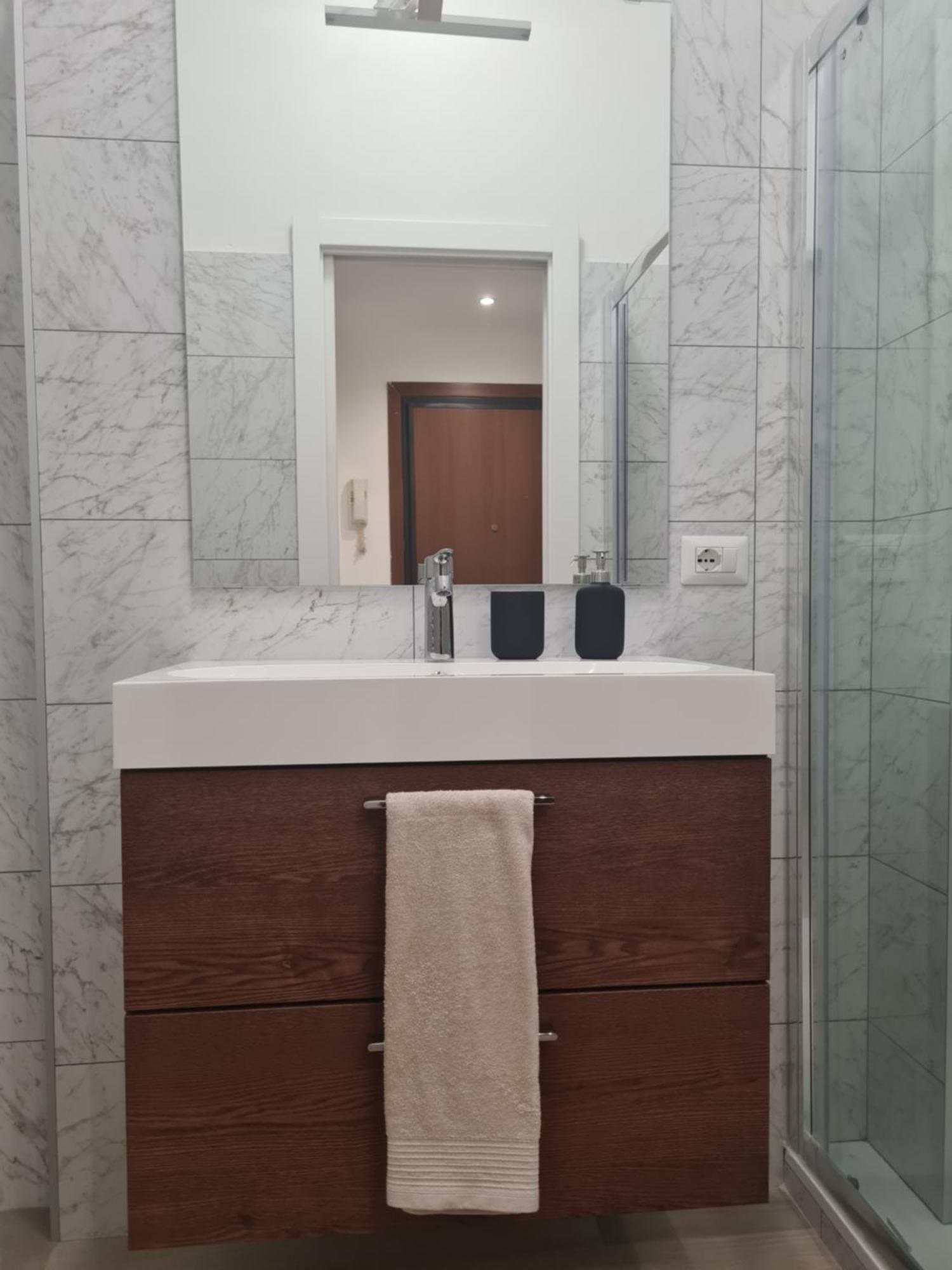 Solari Apartment Milano Esterno foto